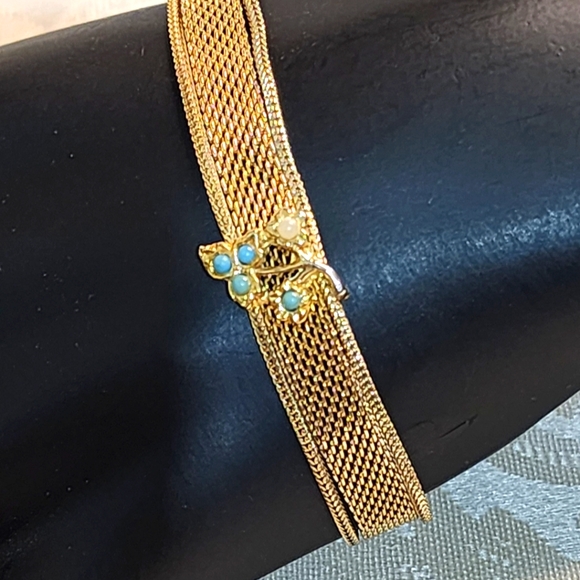 Vintage Signed Goldette NY BraceletVictorian Mesh Chain with Turquoise